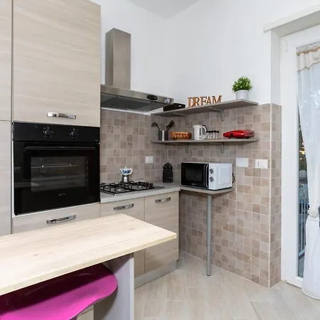 Appartement Near S.giovanni/metro C ***** Big New *
