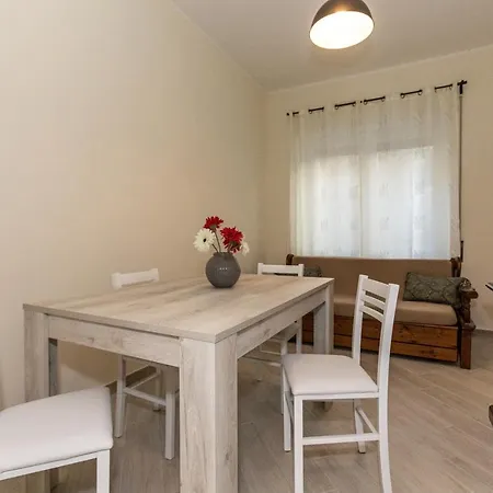 Appartement Near S.giovanni/metro C ***** Big New